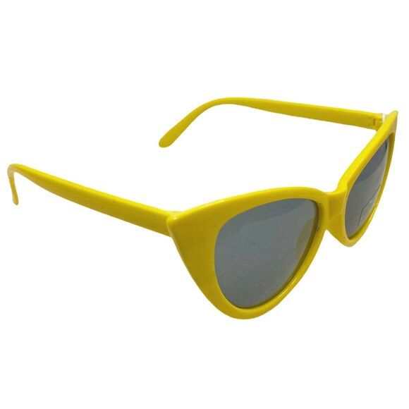 Petals & Peacocks x Zumiez Yellow Meow Meow (Cat Eyes) Everyday Sunglasses - Picture 2 of 7